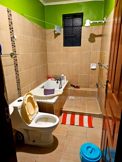 3bdrm Townhouse/Terrace in Greenspan for sale - Image 7