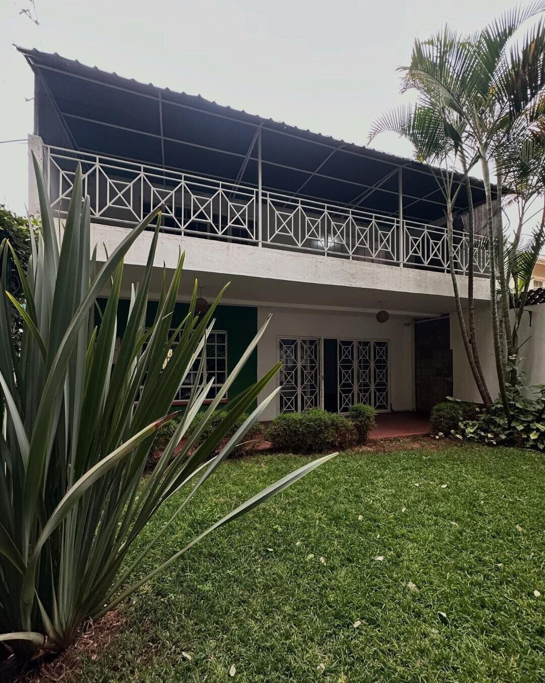 4BR Townhouse with Rooftop Terrace & DSQ - Kileleshwa