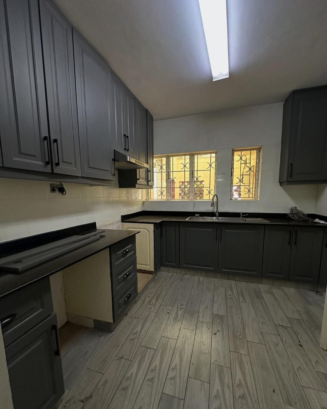 4BR Townhouse with Rooftop Terrace & DSQ - Kileleshwa