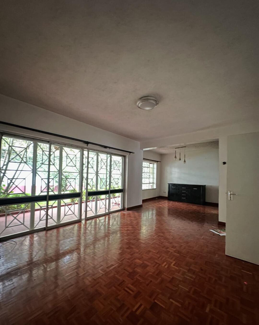 4BR Townhouse with Rooftop Terrace & DSQ - Kileleshwa