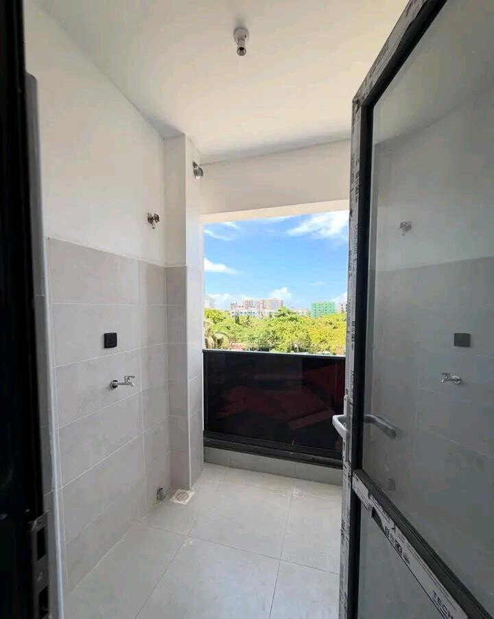 3BR Luxury Apartment with Pool & Beach Access - Nyali, Mombasa