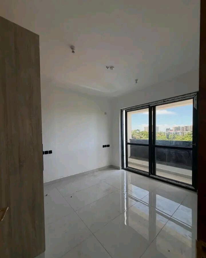 3BR Luxury Apartment with Pool & Beach Access - Nyali, Mombasa