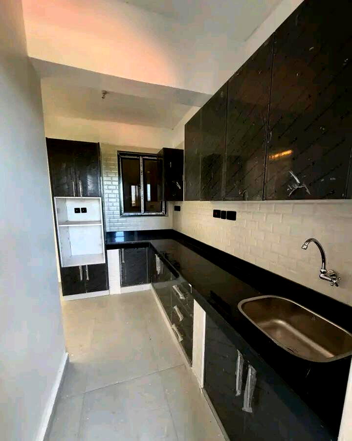 3BR Luxury Apartment with Pool & Beach Access - Nyali, Mombasa