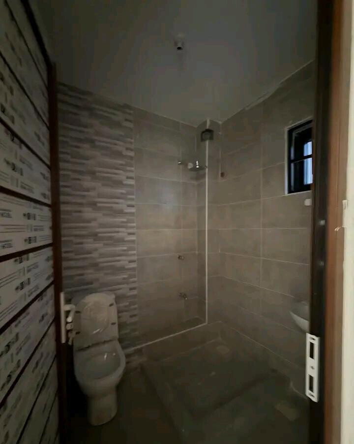3BR Luxury Apartment with Pool & Beach Access - Nyali, Mombasa