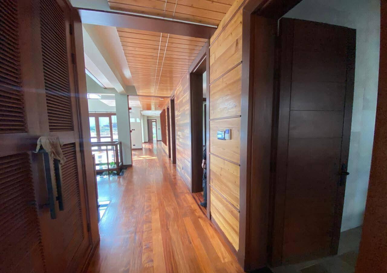 Ambassadorial 4BR Residence with Guest Wing & Pool - Runda