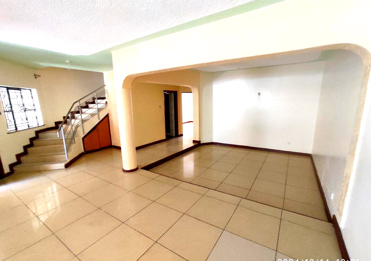 5-Ensuite Townhouse with Pool & Kids' Play Area - Lavington Gated