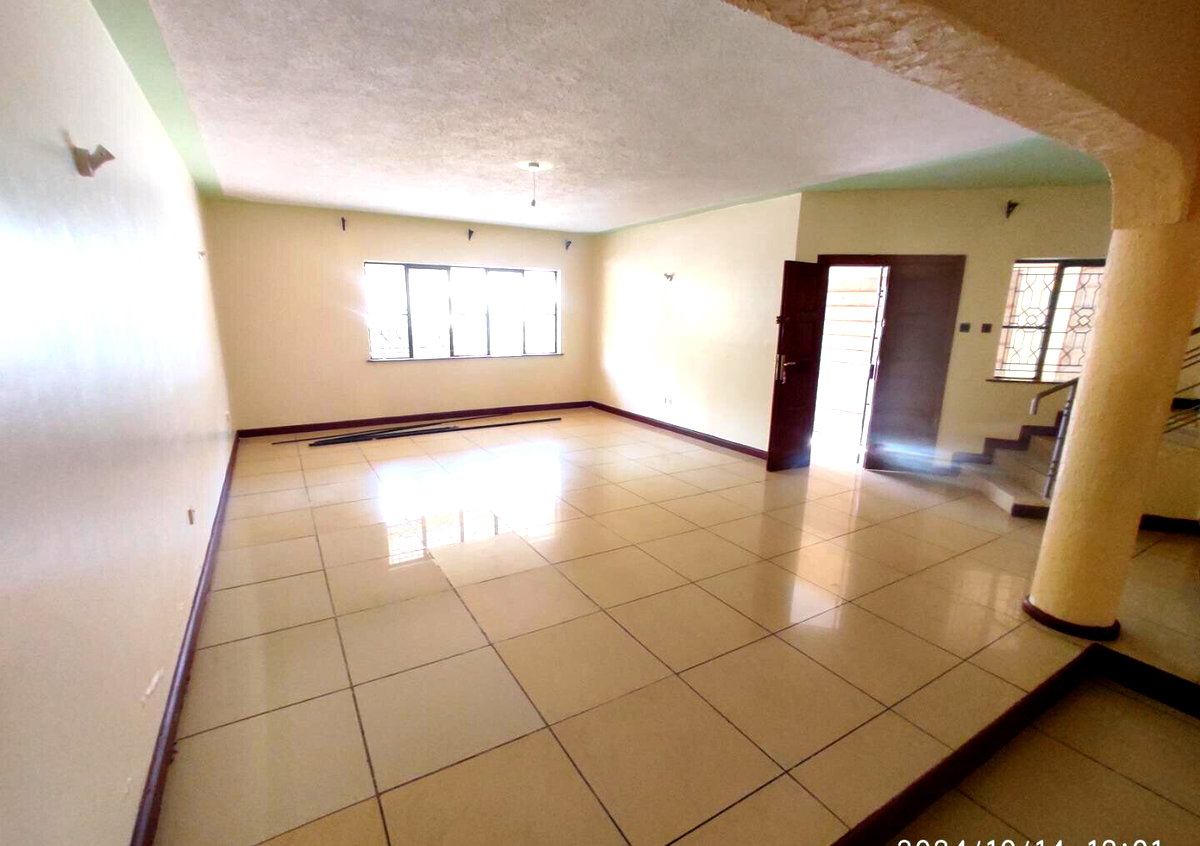 5-Ensuite Townhouse with Pool & Kids' Play Area - Lavington Gated