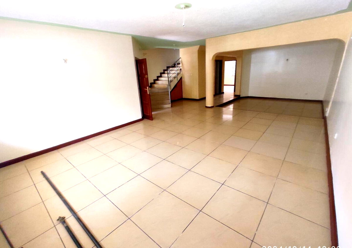 5-Ensuite Townhouse with Pool & Kids' Play Area - Lavington Gated
