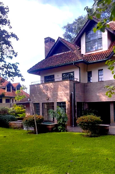 0.57 Acre Townhouse with Garden