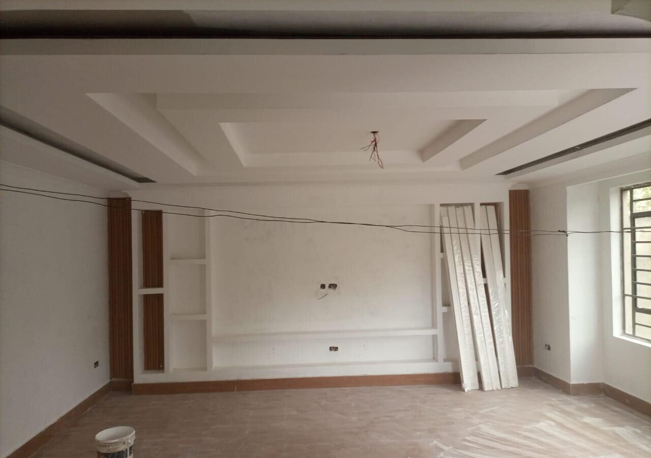 90% Complete 4BR All-Ensuite Townhouse with 20K Tank - Membley