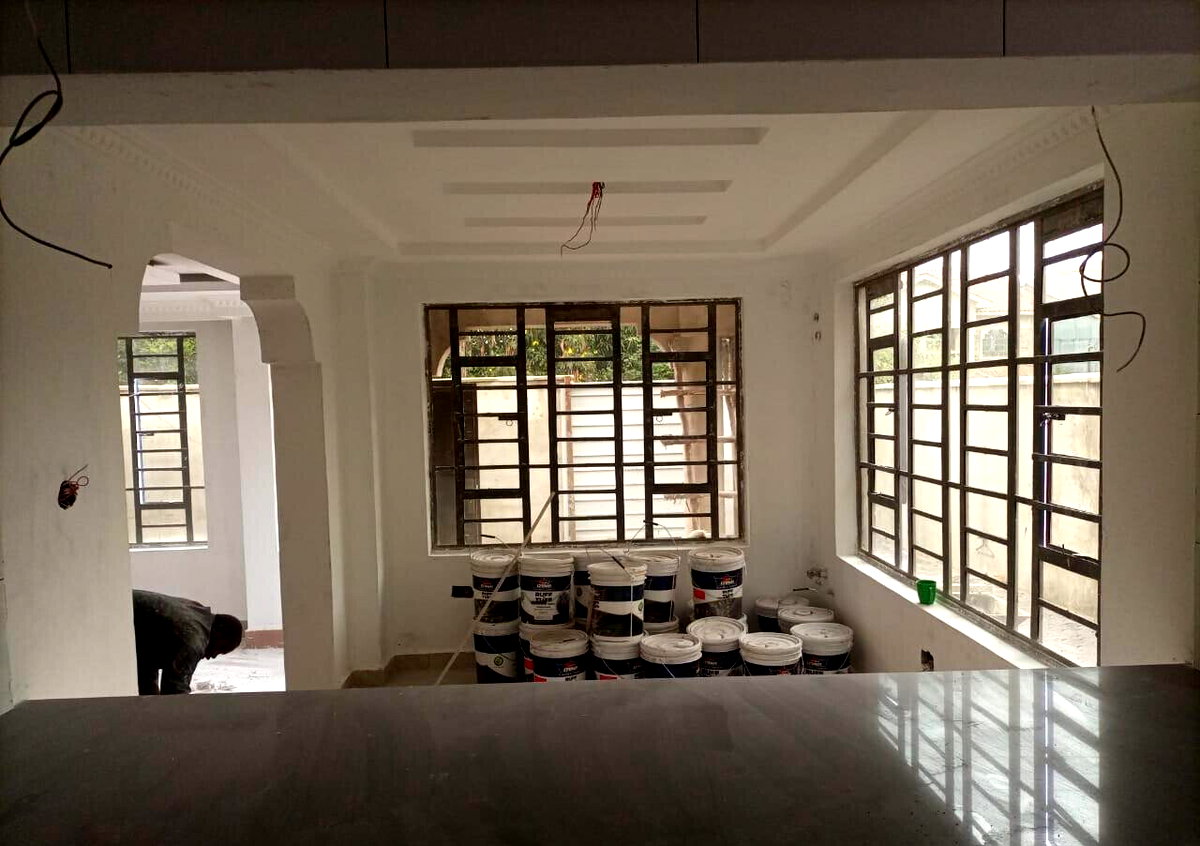 90% Complete 4BR All-Ensuite Townhouse with 20K Tank - Membley