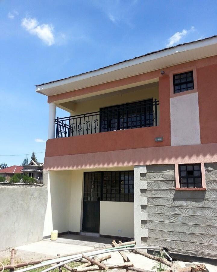 Wooden-Floor 4BR Townhouse with CCTV & Expansion Space - Syokimau