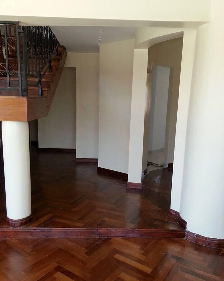 Wooden-Floor 4BR Townhouse with CCTV & Expansion Space - Syokimau