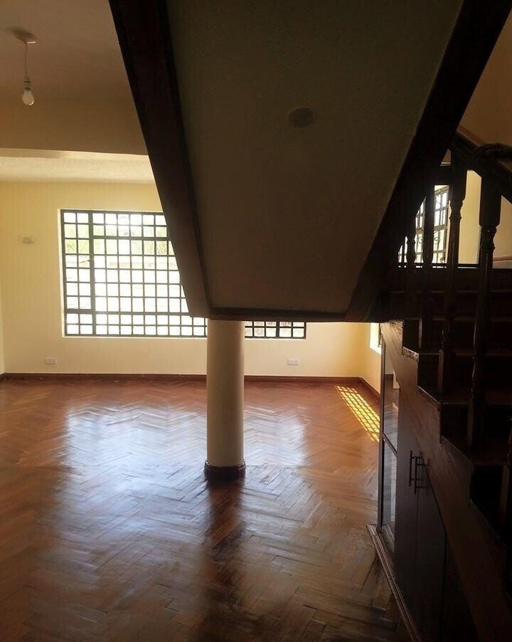 Wooden-Floor 4BR Townhouse with CCTV & Expansion Space - Syokimau