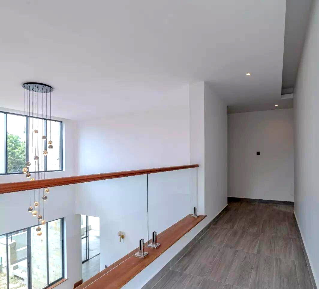 Ultra-Modern 5-Bed Townhouse in Exclusive Gated Community - Lavington
