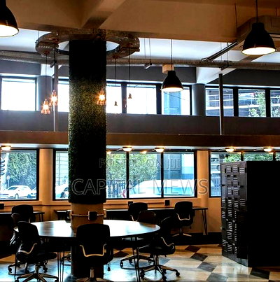 Parttioned Offices For Several Staff Members - Image 3