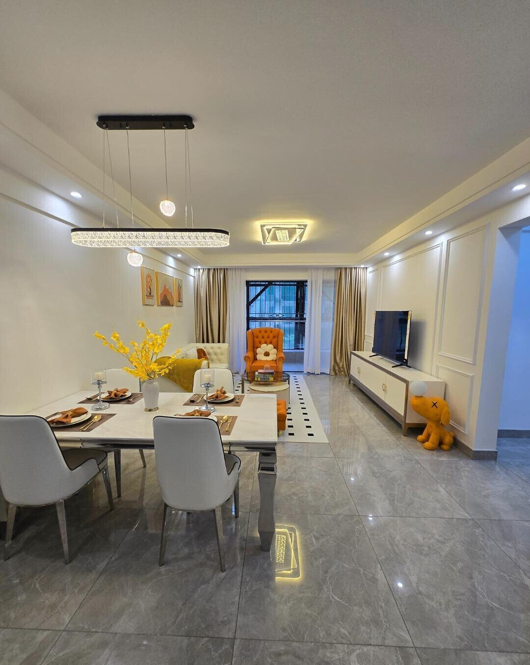 2BR at Crescent Residency with Coffee Lodge & Pool - Kileleshwa