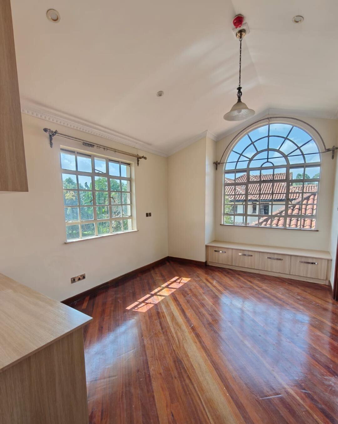 KSh 400K 4BR Garden Oasis