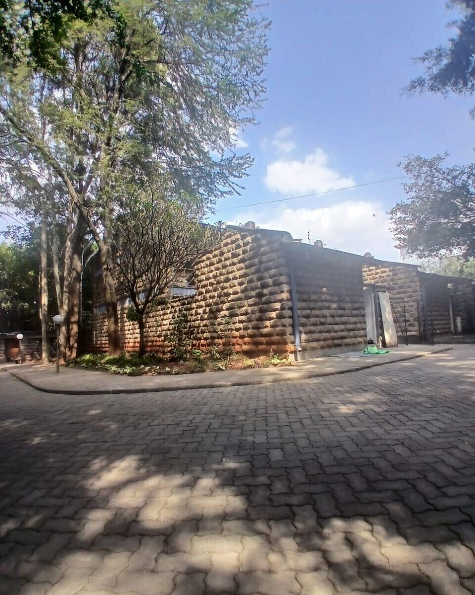 KSh 135K 4BR Garden Oasis