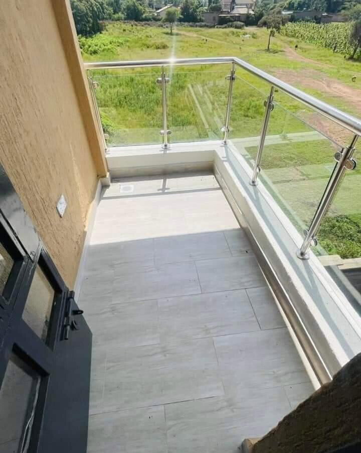 4BR Townhouse with Private Office & Roof Terrace - Kamakis