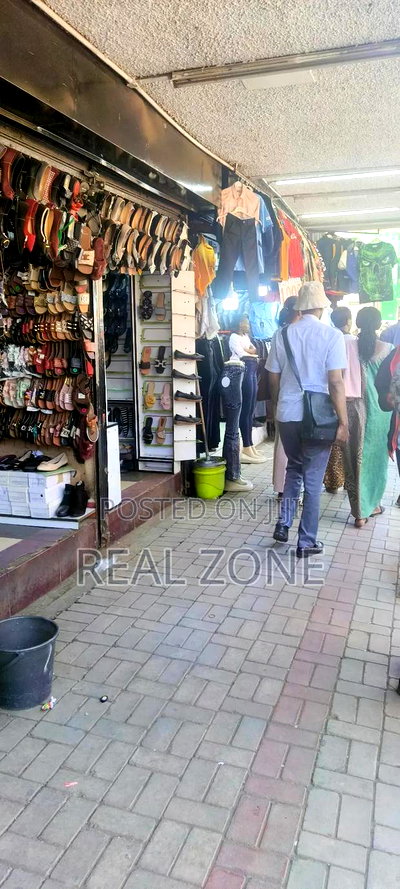 Front Shop to Let in Nairobi Town - Image 1