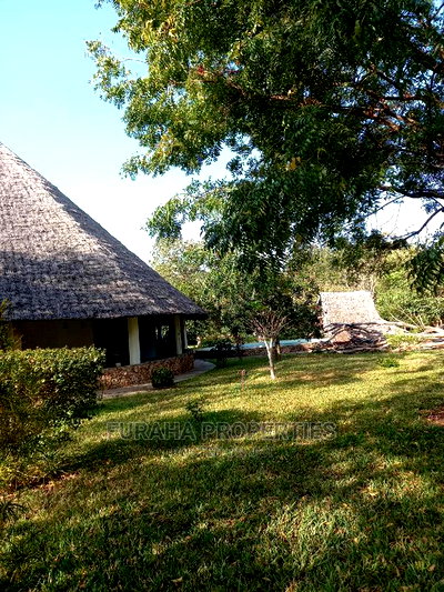 5bdrm Bungalow in Kikambala for Sale - Image 10