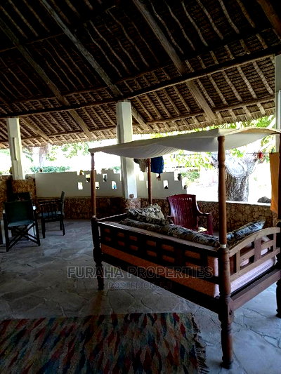 5bdrm Bungalow in Kikambala for Sale - Image 4