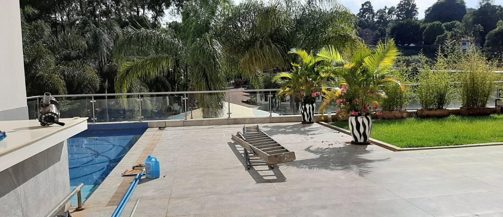 Brand New 5-Ensuite Townhouse with Private Pool - Spring Valley