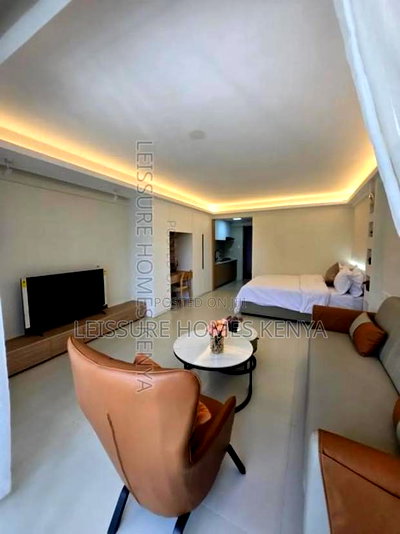 Studio Apartment in Lavington for sale - Image 1
