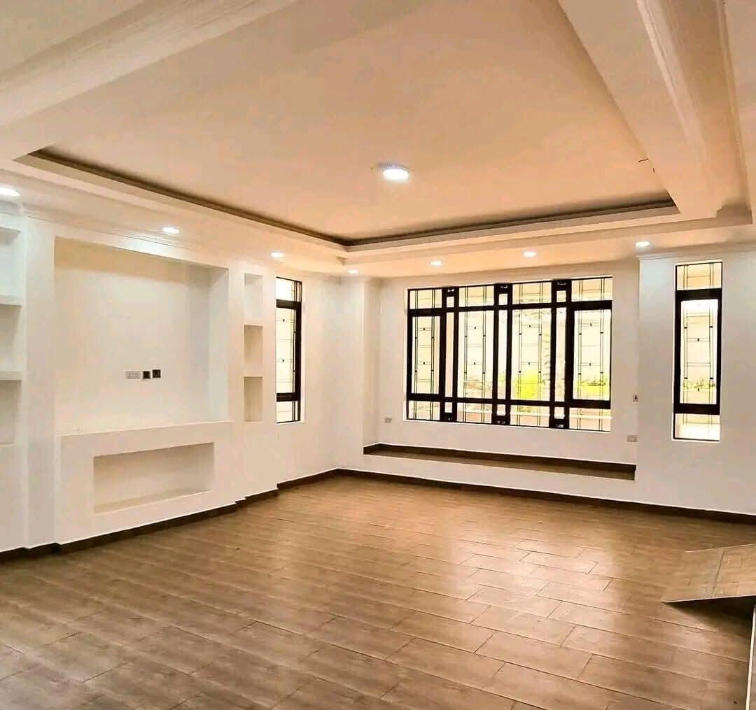 5BR Villa with Jacuzzi, Rooftop Terrace & DSQ - Rimpa, Rongai