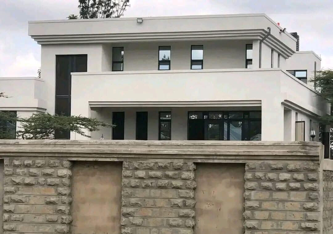 5BR Villa with Jacuzzi, Rooftop Terrace & DSQ - Rimpa, Rongai