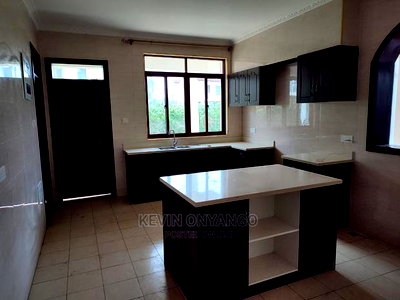5bdrm Mansion in Karen for rent - Image 5
