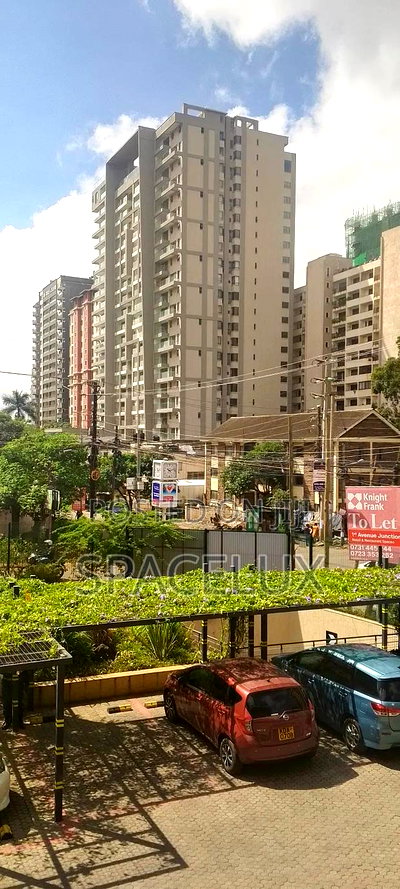 5bdrm Duplex in Parklands for sale - Image 1