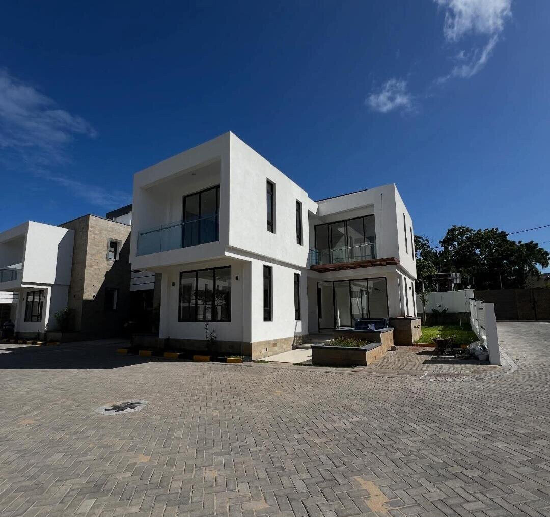 4BR All-Ensuite Townhouse with Rooftop Kitchenette & KES 290K Rent - Nyali
