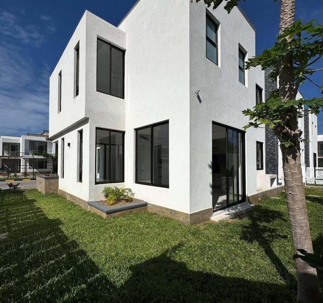 4BR All-Ensuite Townhouse with Rooftop Kitchenette & KES 290K Rent - Nyali