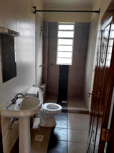 4bdrm Maisonette in Ongata Rongai for sale - Image 10