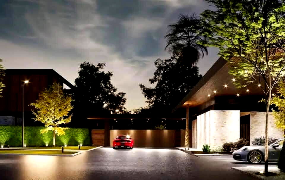 5-Ensuite Townhouse with Home Theatre & Pool – Karen Near Waterfront Mall