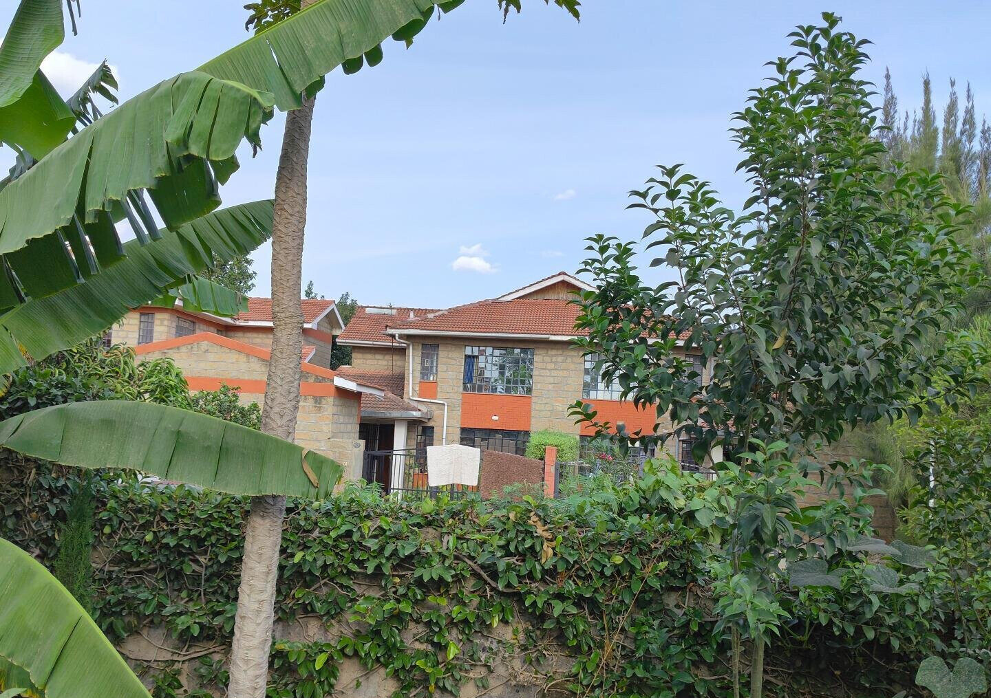 4BR Maisonette with DSQ & Own Compound - 102 Southpark, Mombasa Rd