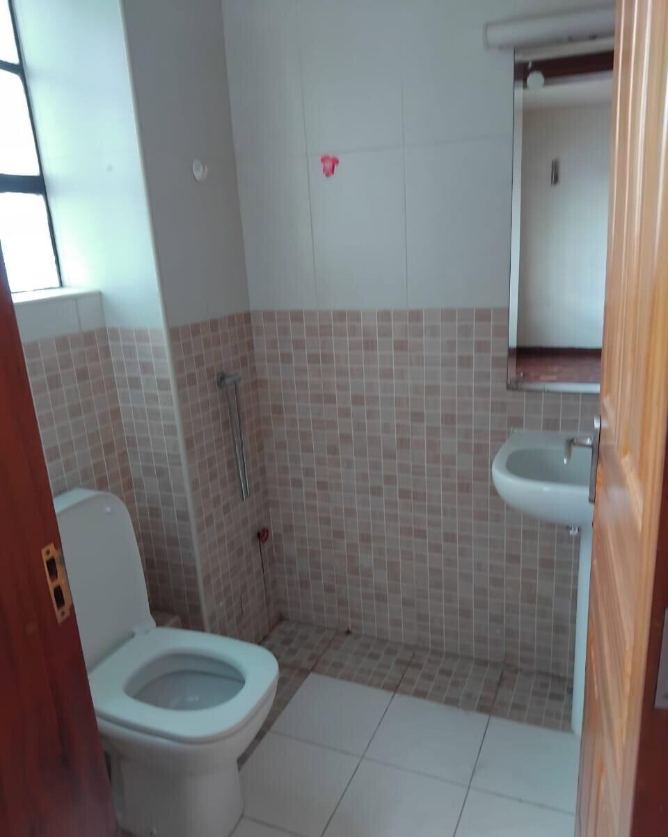 4BR Unfurnished Canvas in Upperhill – KSh 45M