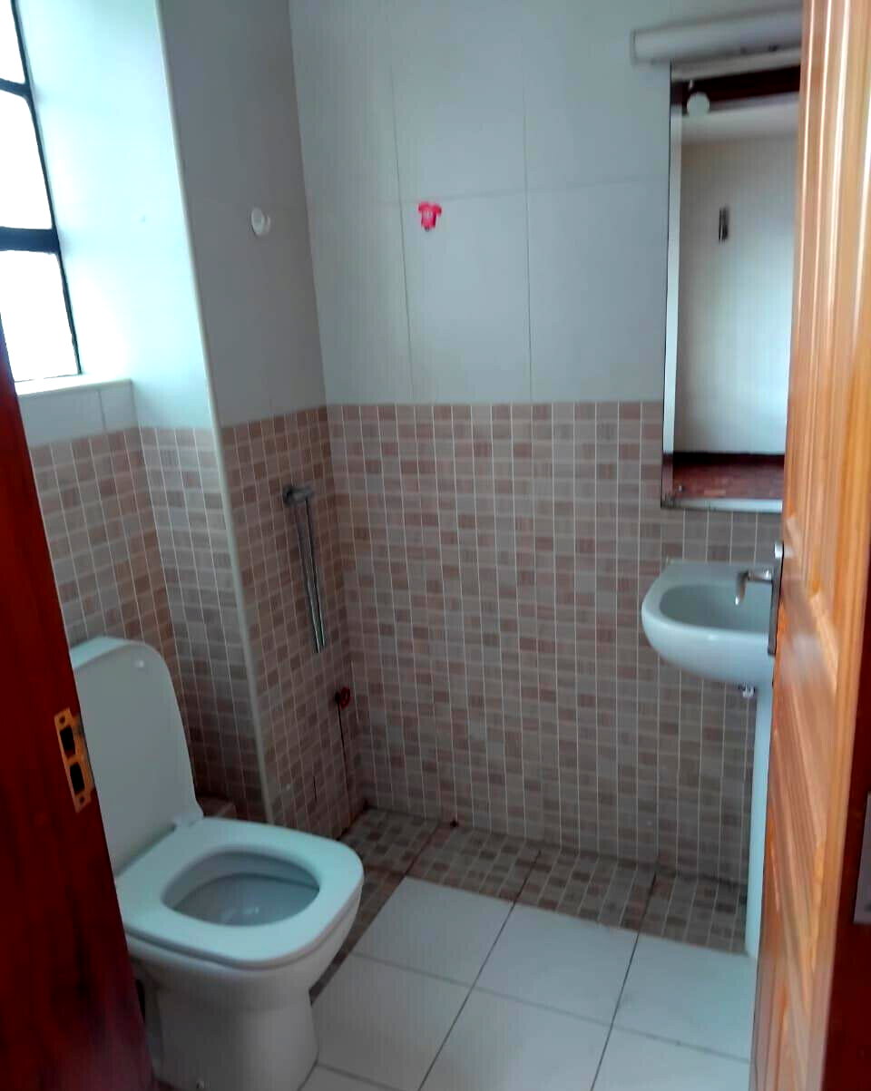 4BR Unfurnished Canvas in Upperhill – KSh 45M