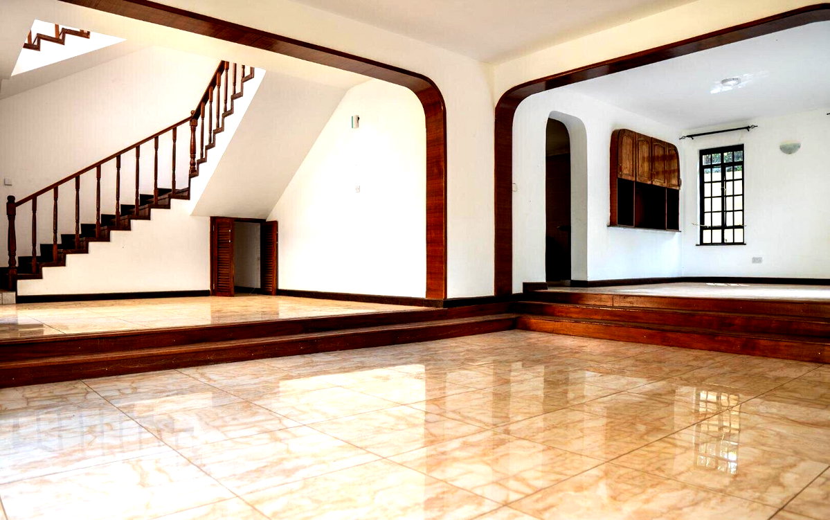 5BR All-Ensuite Townhouse with DSQ & Solar - Kyuna