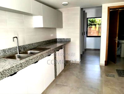 5bdrm House in Runda for sale - Image 18