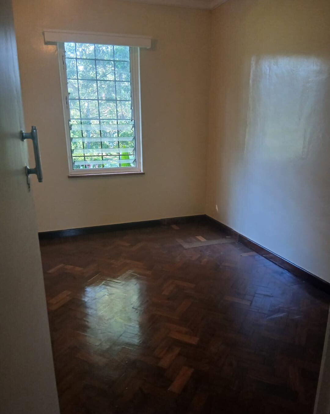 5-Acre Haven with Garden at KSh 450K