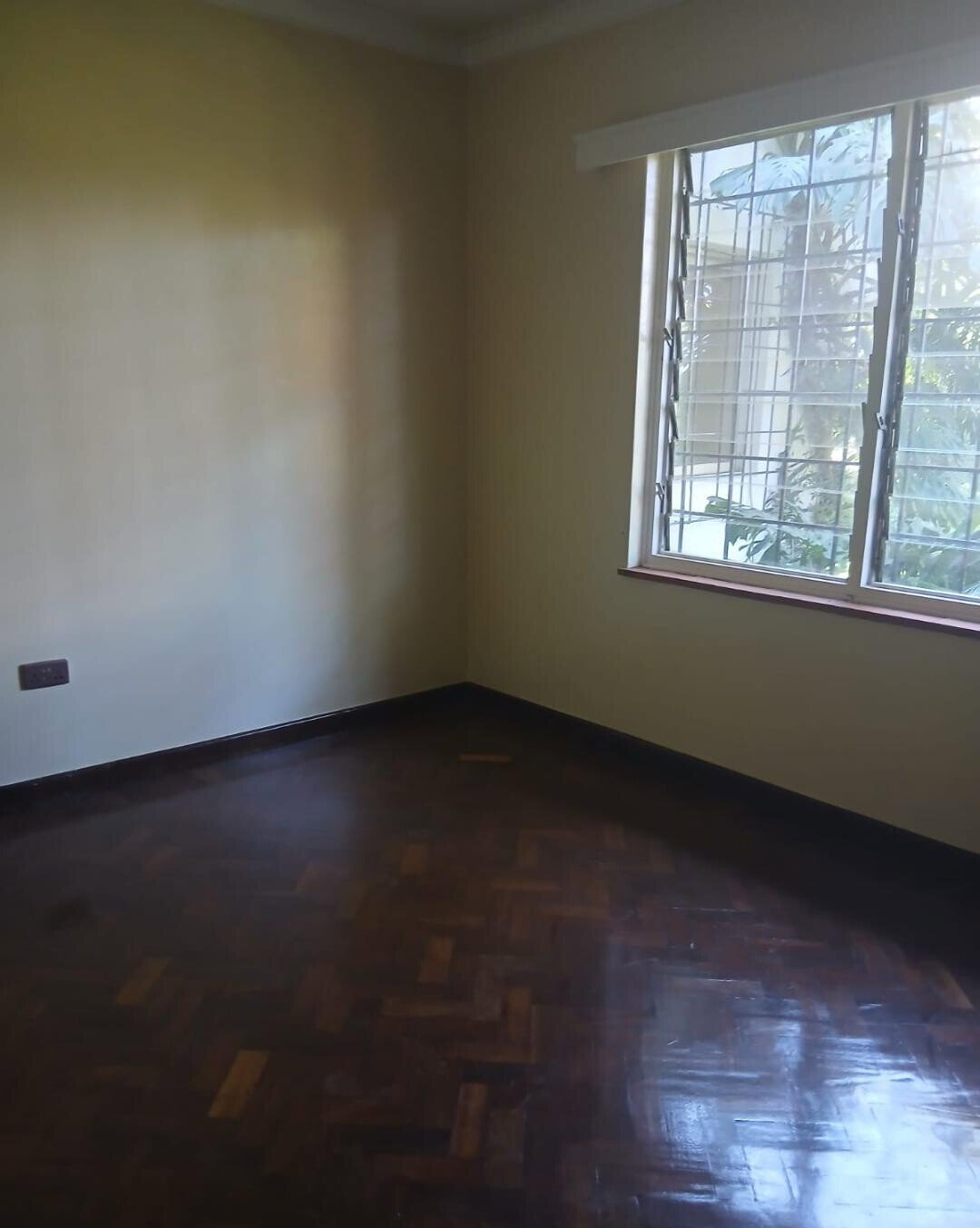 5-Acre Haven with Garden at KSh 450K