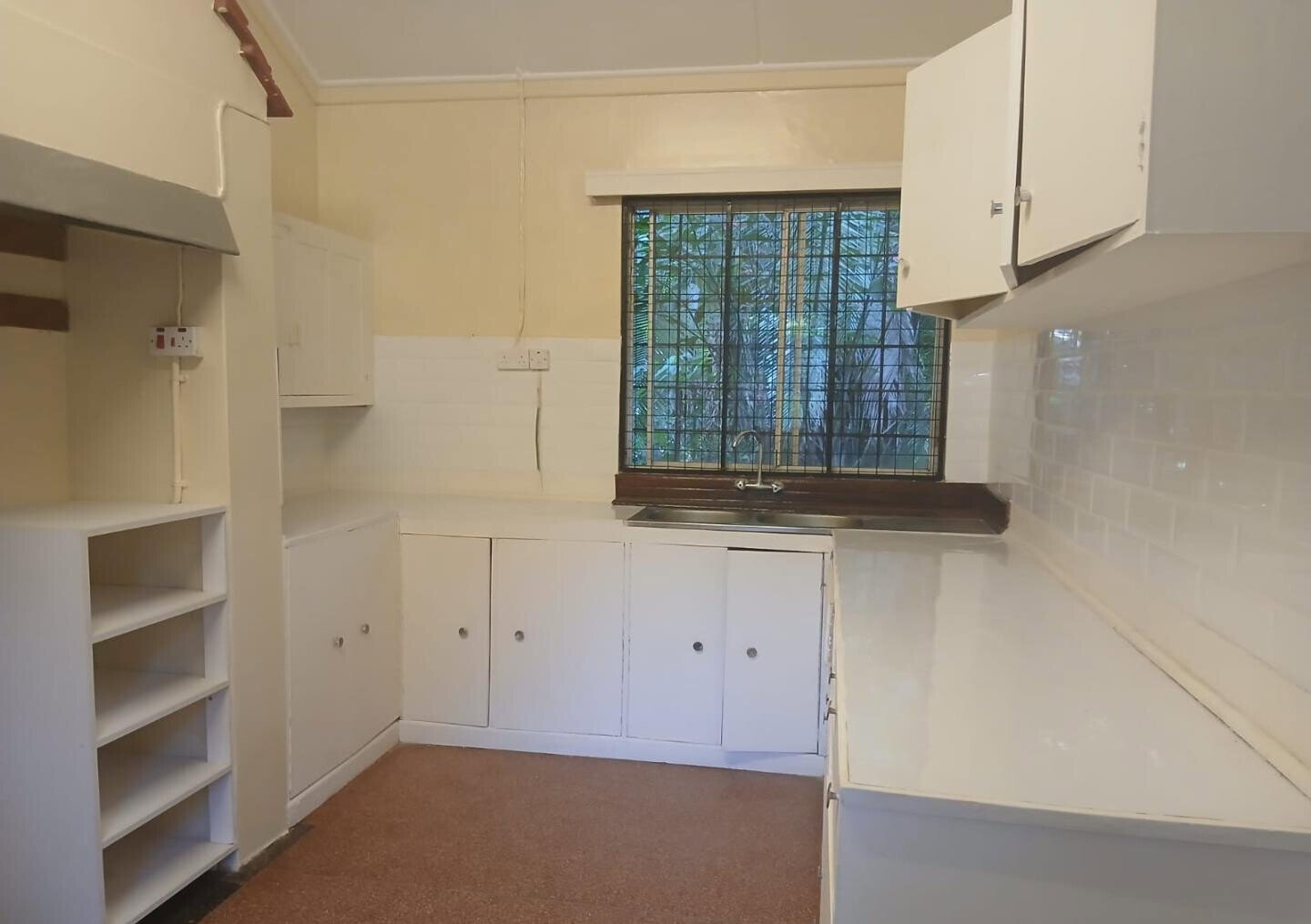 5-Acre Haven with Garden at KSh 450K
