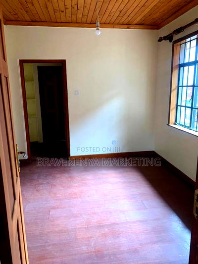 5bdrm Penthouse in Githunguri, Kileleshwa for rent - Image 11