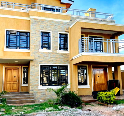 KSh 270K 5BR Villa in Secure Compound