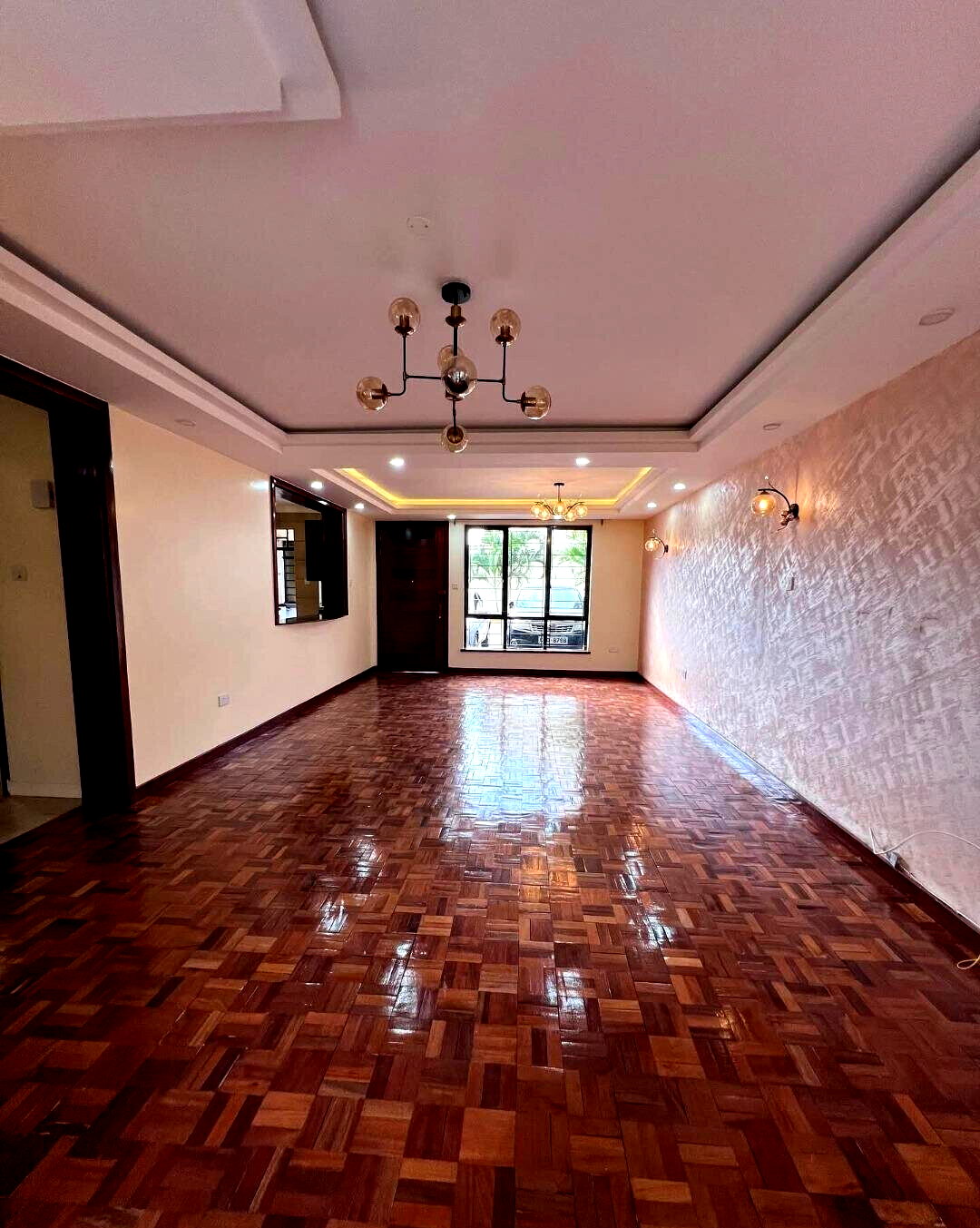 4BR Townhouse with DSQ & Clubhouse - 3km from Mombasa Road