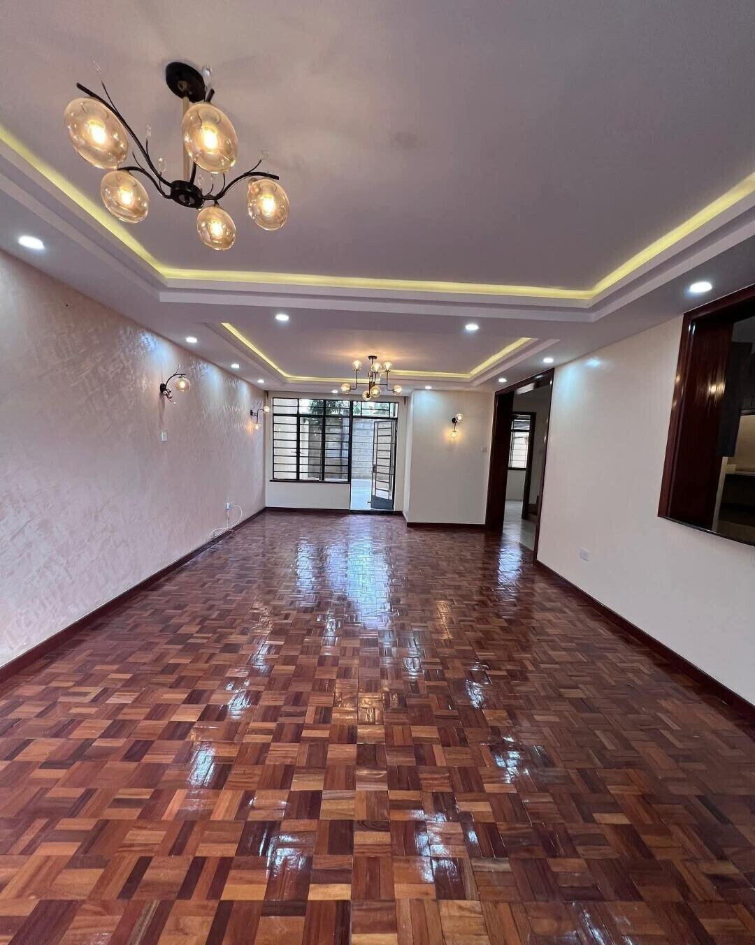 4BR Townhouse with DSQ & Clubhouse - 3km from Mombasa Road