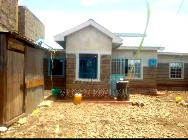 2bdrm Bungalow in Ndarasha, Murera for sale